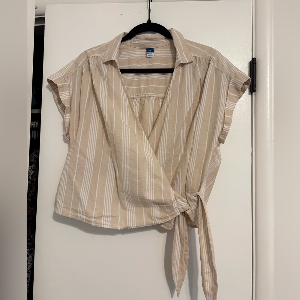 Collared Wrap Top